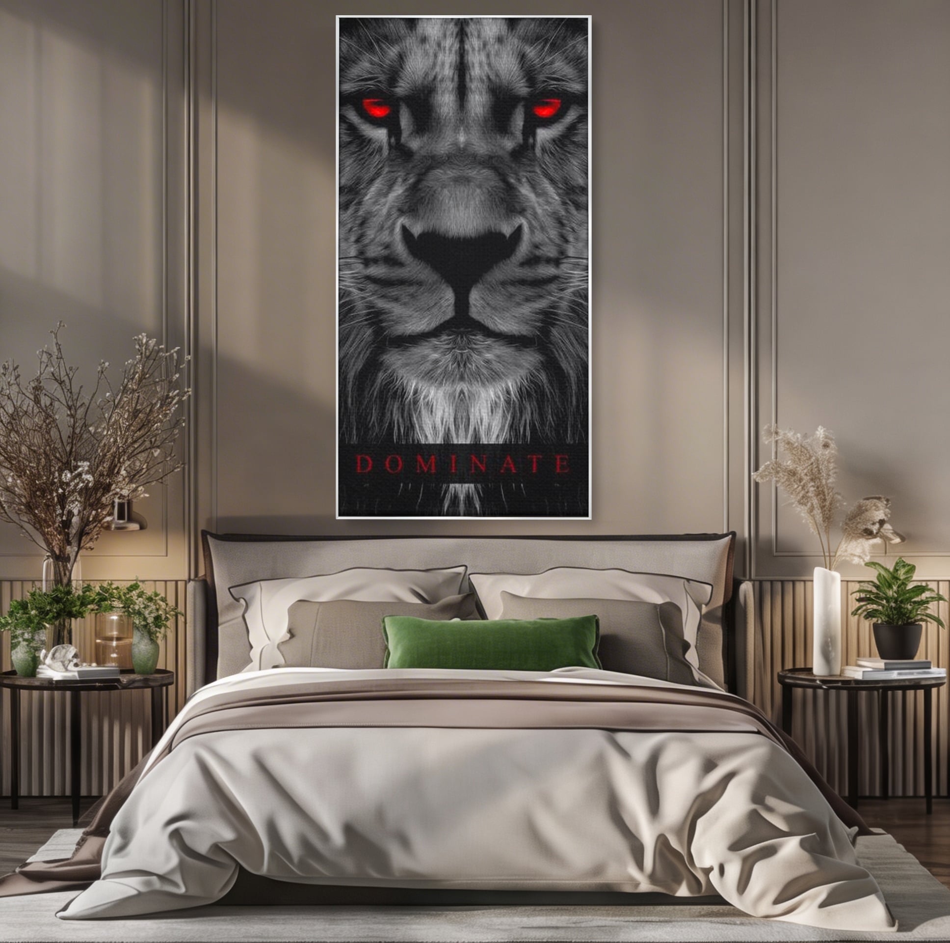 Tablou canvas cu tablou canvas cu leu alb-negru, in rama de aluminiu argintiu, pe perete intr-un dormitor